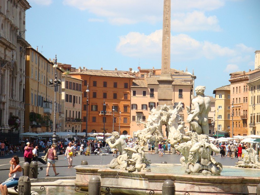 ROMA-PIAZZA NAVONA 3